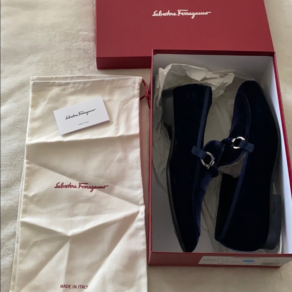 AUTHENTIC preowned MEN Salvatore Ferragamo loafers